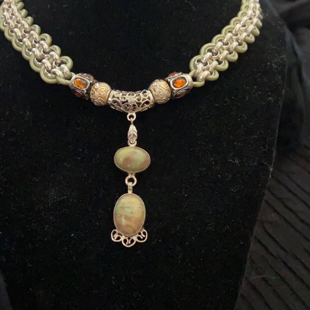 Handcrafted artisan necklace 🌸